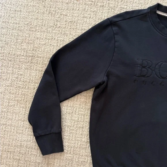 Vintage Hugo Boss Sweatshirt - Picture 4 of 4